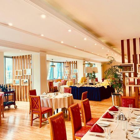 Abyssinia Renaissance Hotel Addis Abeba Esterno foto