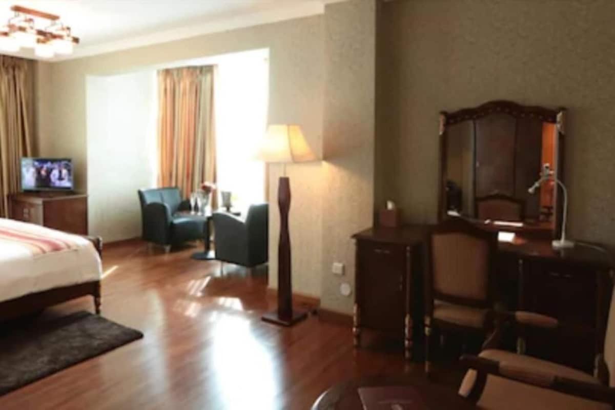 Abyssinia Renaissance Hotel Addis Abeba Esterno foto
