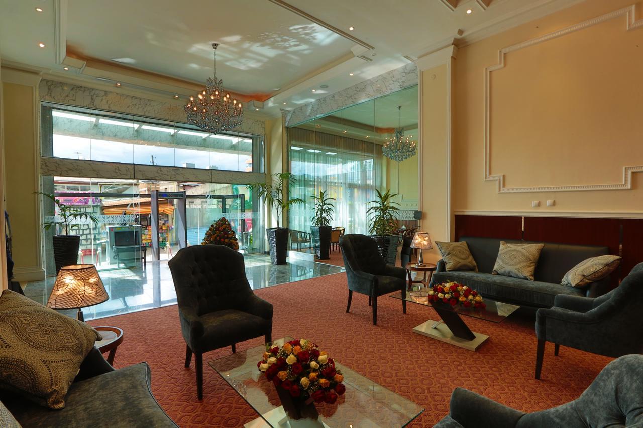 Abyssinia Renaissance Hotel Addis Abeba Esterno foto