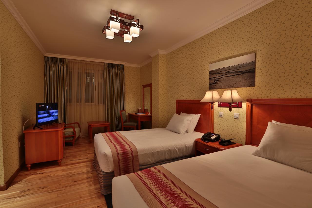 Abyssinia Renaissance Hotel Addis Abeba Esterno foto