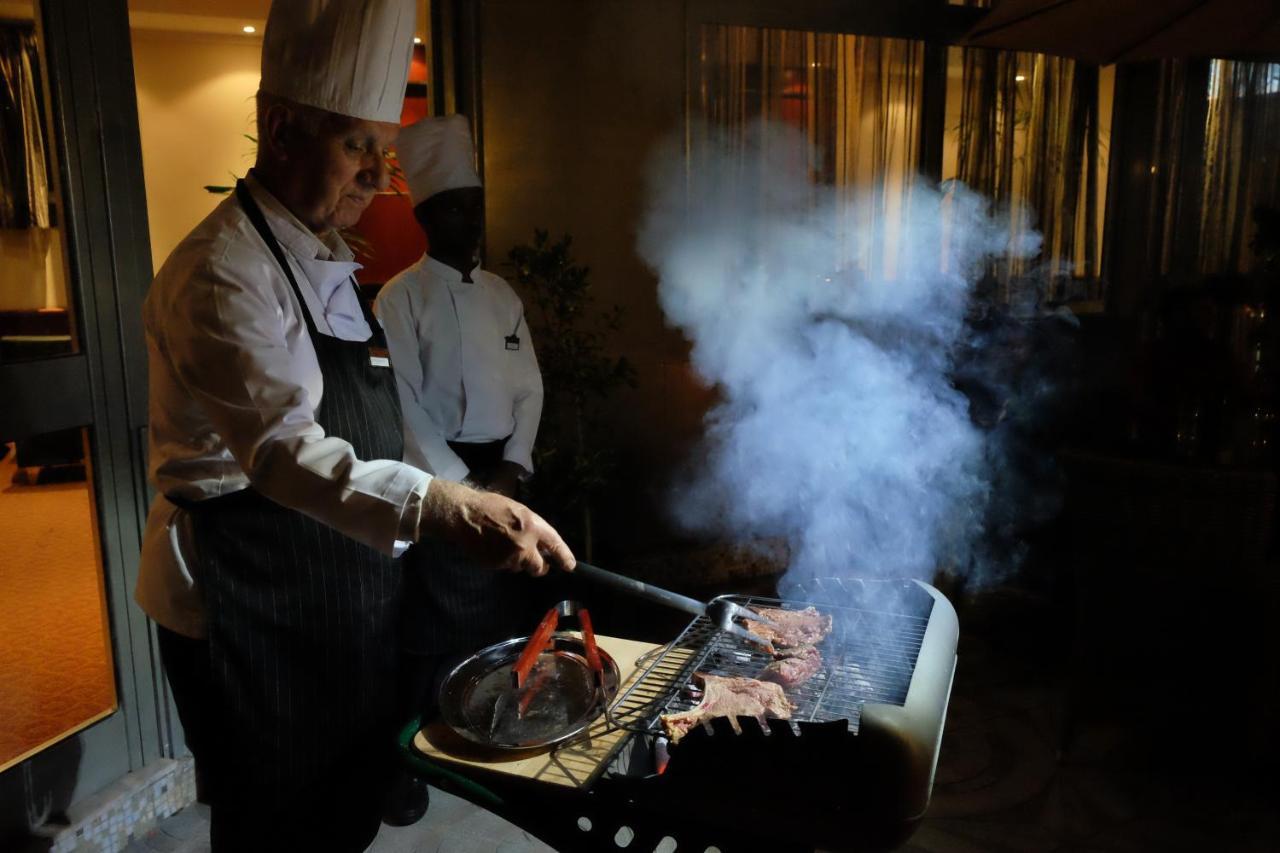 Abyssinia Renaissance Hotel Addis Abeba Esterno foto