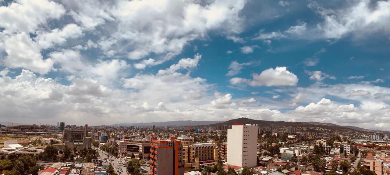 Abyssinia Renaissance Hotel Addis Abeba Esterno foto